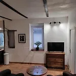 Maisonnette Avec Terrasse Sur Le Gardon * أندوز