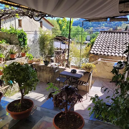 בית נופש Maisonnette Avec Terrasse Sur Le Gardon *