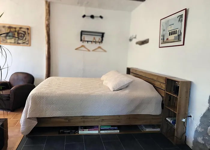 Maisonnette Avec Terrasse Sur Le Gardon Дом отдыха Андюз